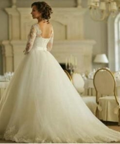 wedding dress train-366-01