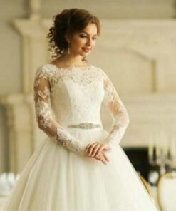 wedding dress train-366-03