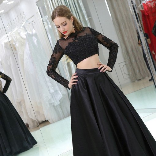 black evening gown 0521-05