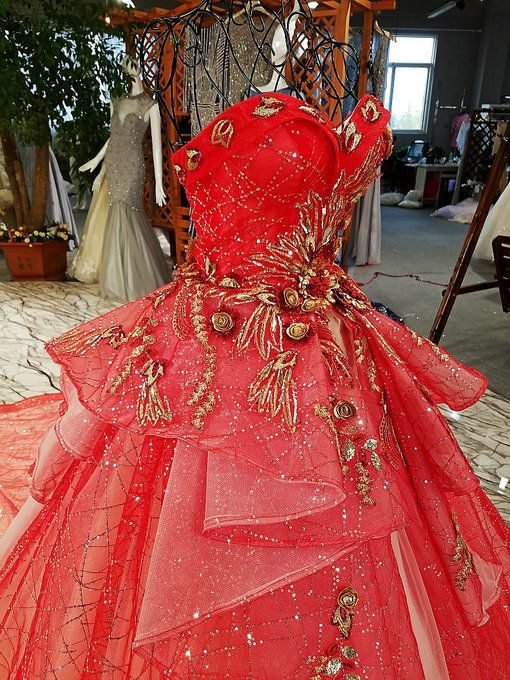 haute couture dressmaking 0479-05