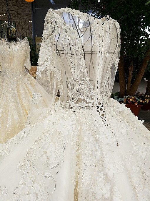 hand made wedding gowns-0537-05