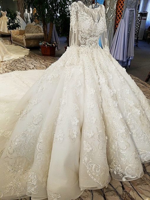 hand made wedding gowns-0537-07