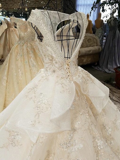 haute couture v neck wedding dress-0530-05