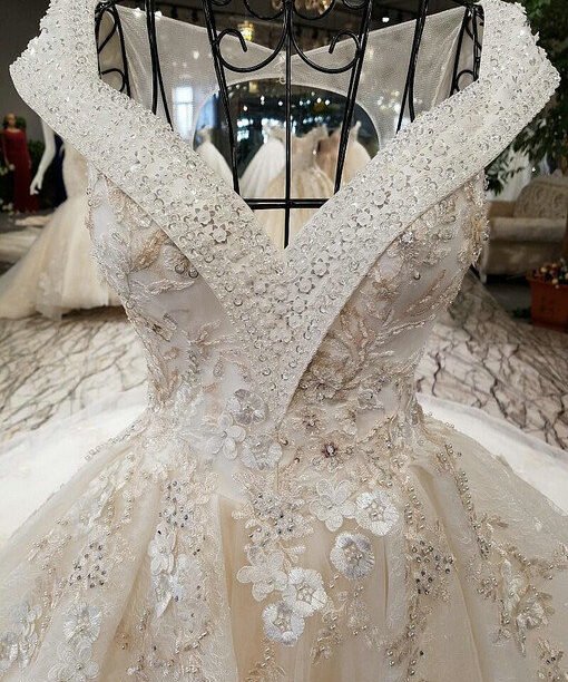 haute couture v neck wedding dress-0530-09