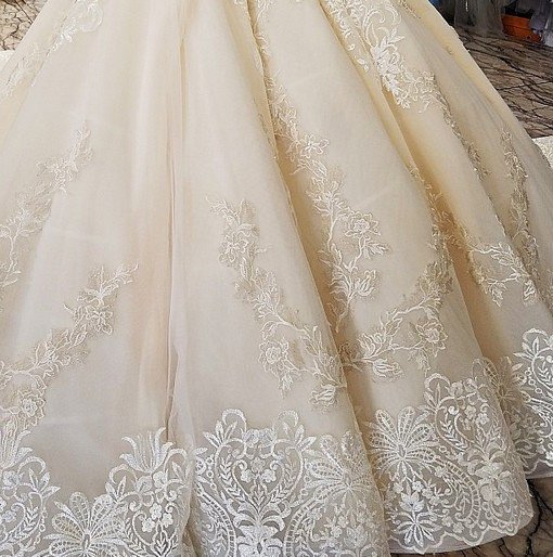 Off The Shoulder Ball Gown Hand Made Gorgeous Wedding Dress - Image 5