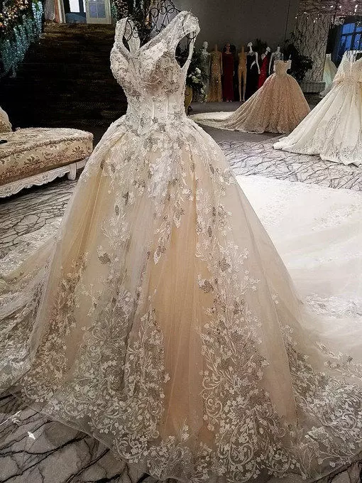 V Neck Ball Gown Gorgeous Wedding Dress 2018 Online - Image 3
