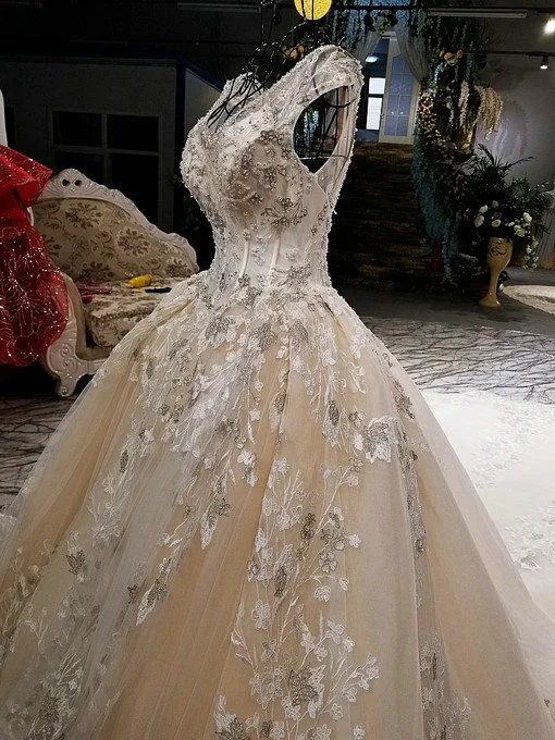 V Neck Ball Gown Gorgeous Wedding Dress 2018 Online - Image 7