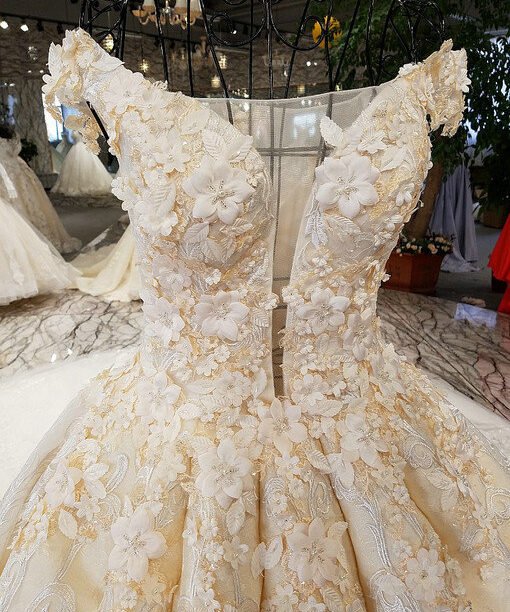 wedding dress with train-0534-06