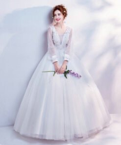 wedding gowns with sleeves-0540-02