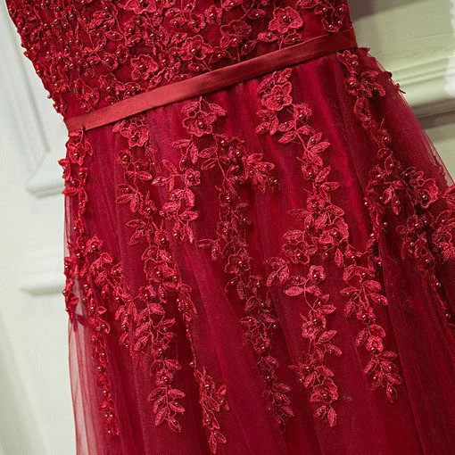 open lace back dress Elegant Red V-Neck Overskirt Lace Applique Prom Dresses main image 1