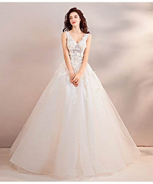 ball gown wedding dress floor length 767-03