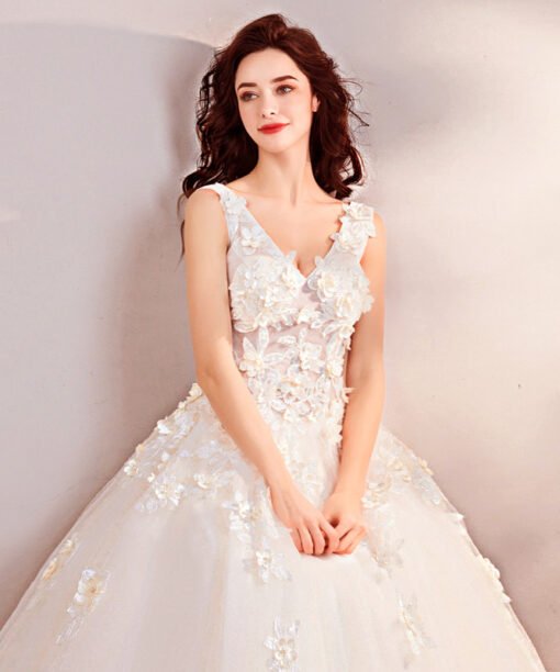 ball gown wedding dress floor length 767-07