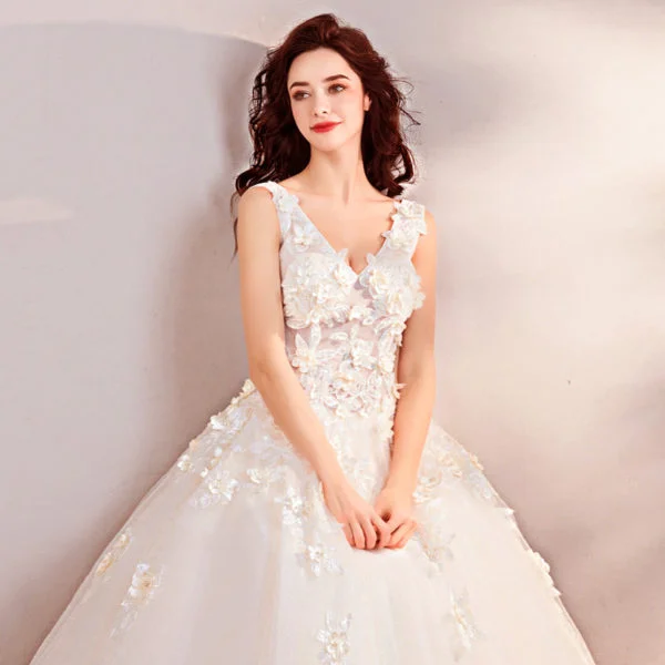 ball gown wedding dress floor length 767-07