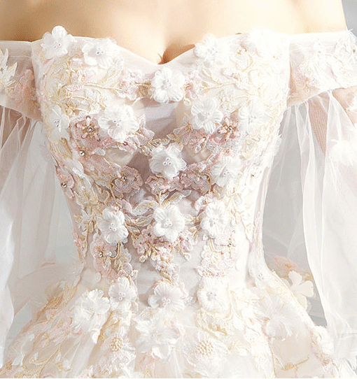 long train wedding dress-0890-03