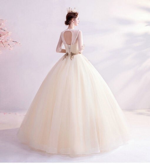 half sleeve ball gown 991-03