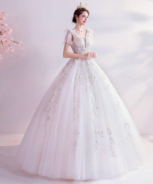 v neck bridal gown 1061-004