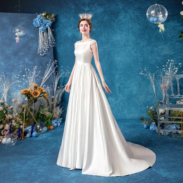 modest wedding dress 1083- 006