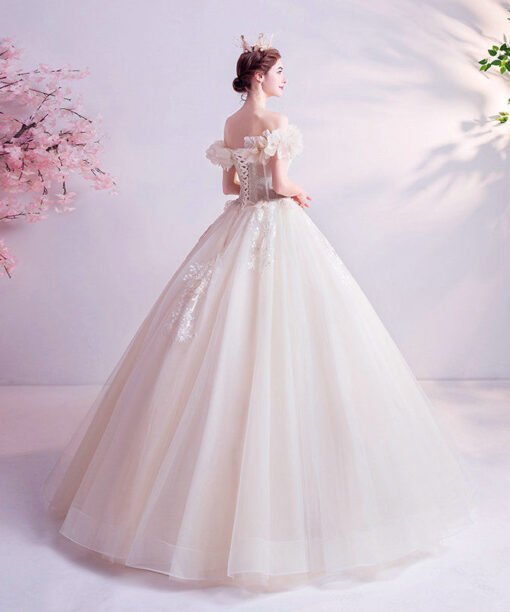 princess ball gown wedding dress 1070-010