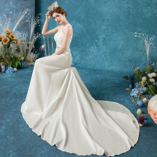 satin a line wedding dress 1077-004
