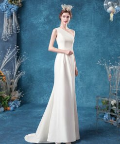 wedding dress with slit 1075-003