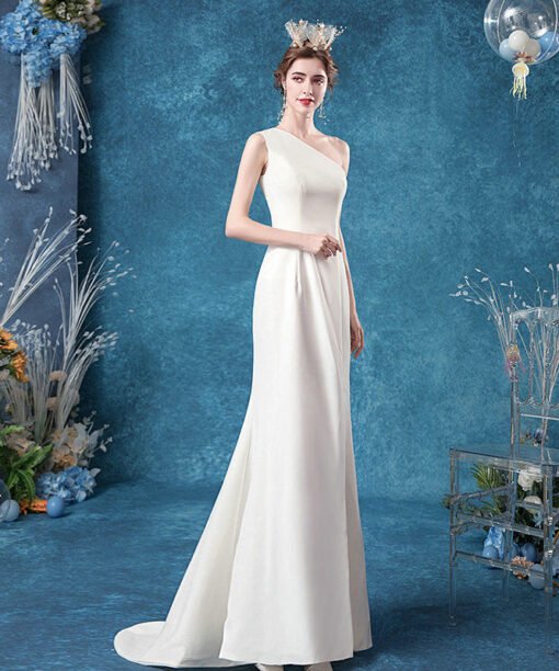 wedding dress with slit 1075-003