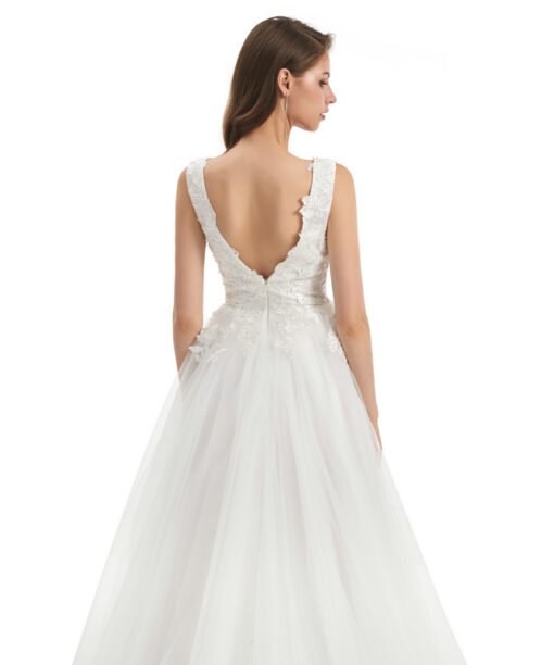 sleeveless wedding dress 1326-009