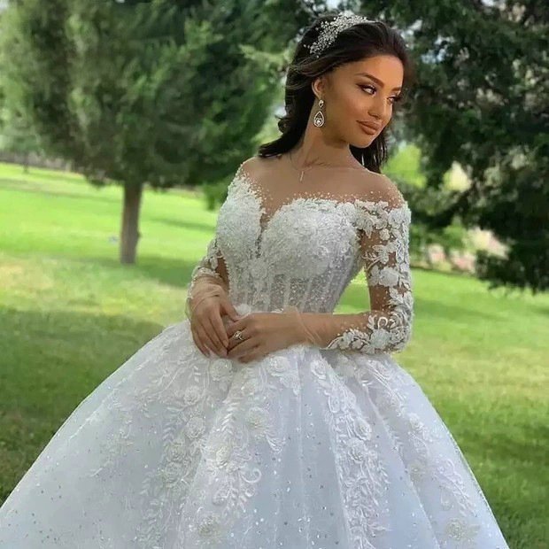 Long Sleeve Lace Ball Gown Wedding Dress With Beads