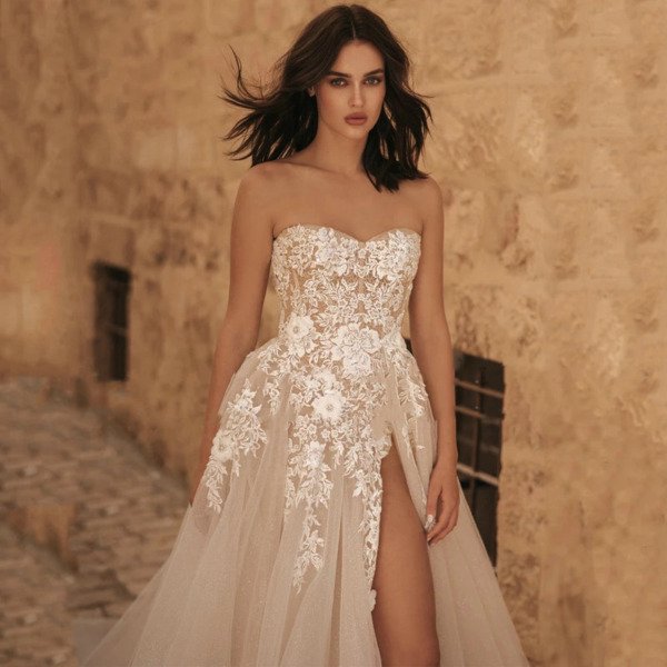 wedding dress with slit 1418-002