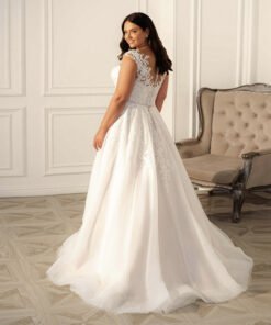 sweetheart neckline wedding dress 1482-001